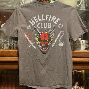 Stranger things Hellfire Club t shirt (000466)